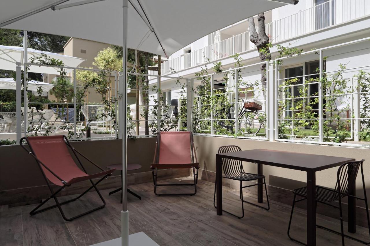Aparthotel Elegance Riccione Extérieur photo