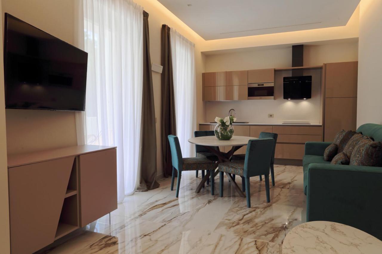 Aparthotel Elegance Riccione Extérieur photo