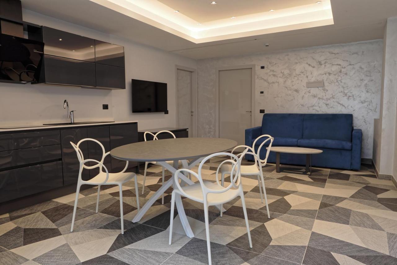Aparthotel Elegance Riccione Extérieur photo