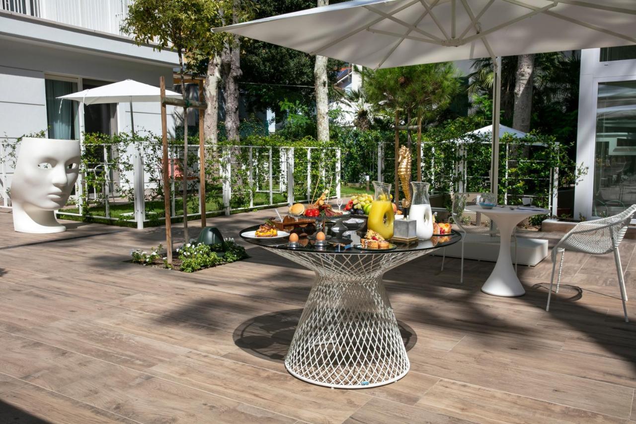 Aparthotel Elegance Riccione Extérieur photo
