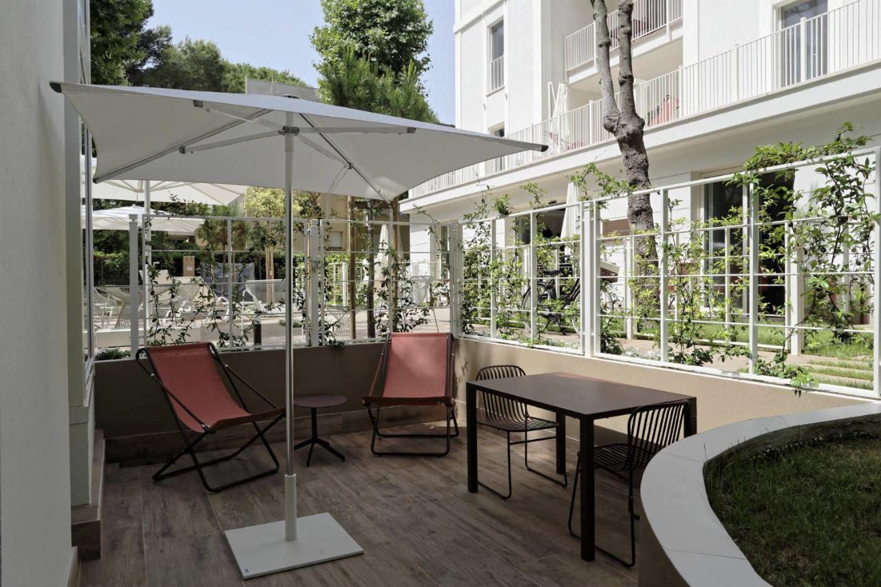 Aparthotel Elegance Riccione Extérieur photo