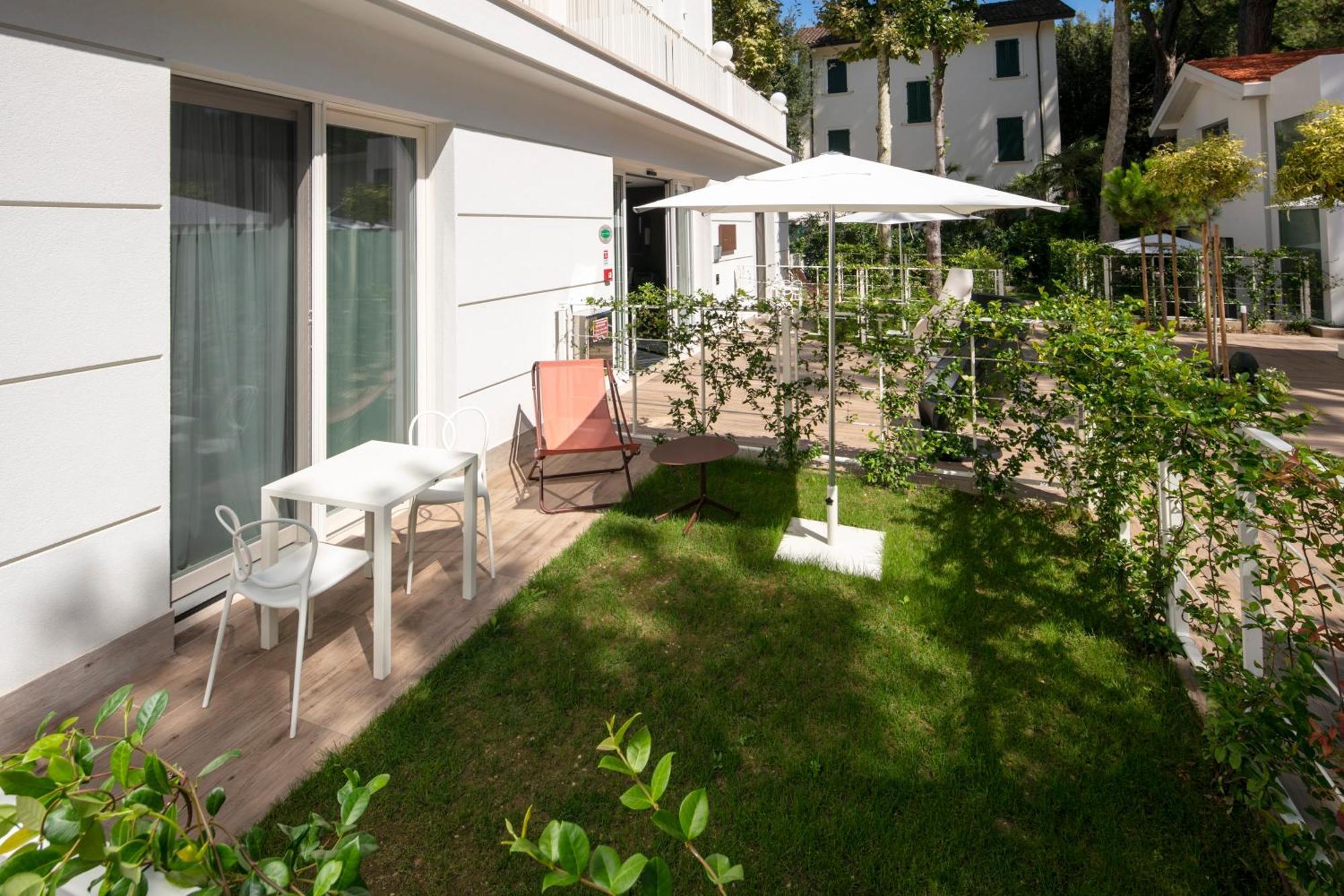 Aparthotel Elegance Riccione Extérieur photo